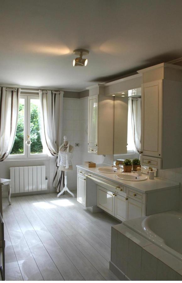 Chambres A La Maison Hermitage Aincourt Eksteriør bilde