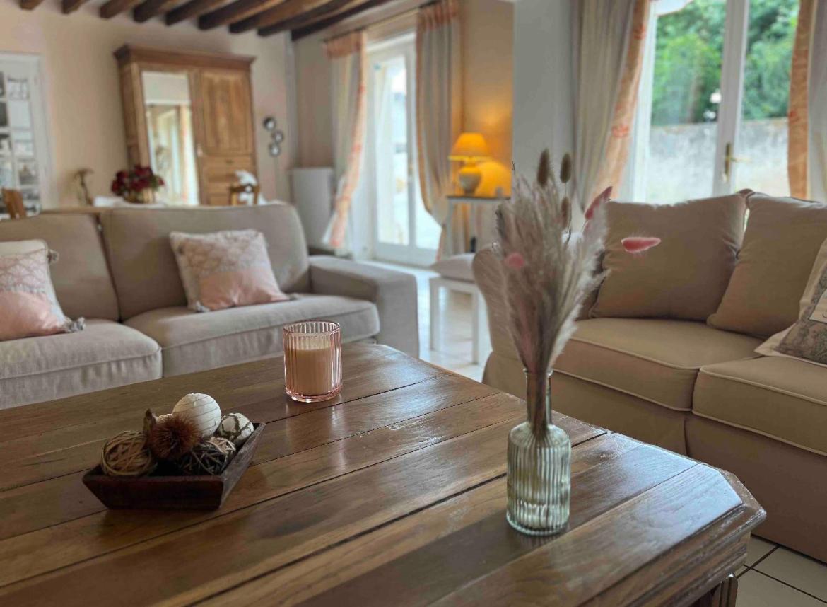 Chambres A La Maison Hermitage Aincourt Eksteriør bilde