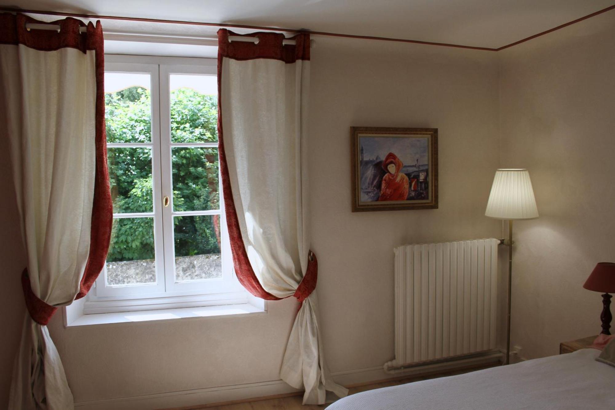 Chambres A La Maison Hermitage Aincourt Eksteriør bilde