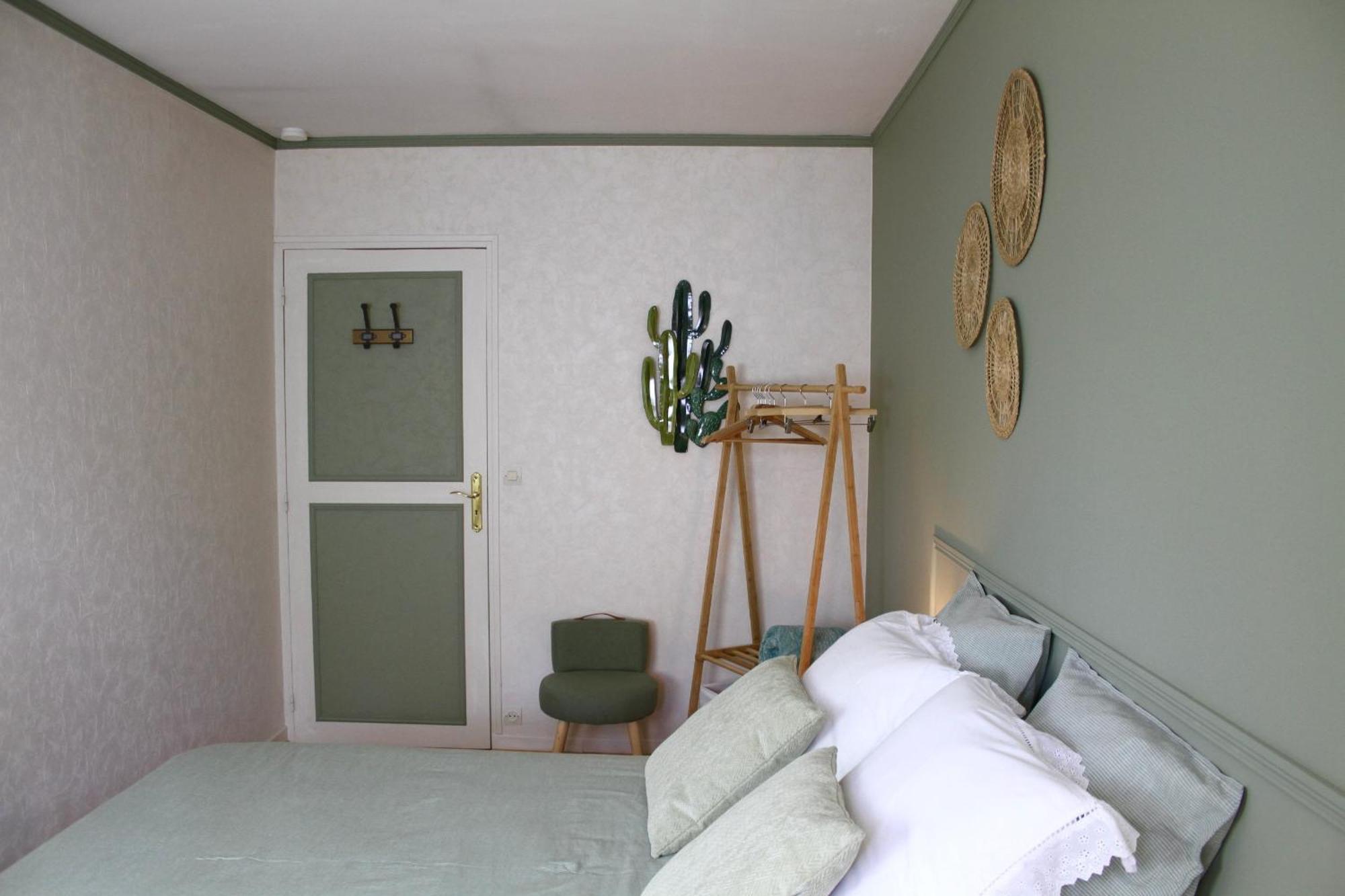 Chambres A La Maison Hermitage Aincourt Eksteriør bilde